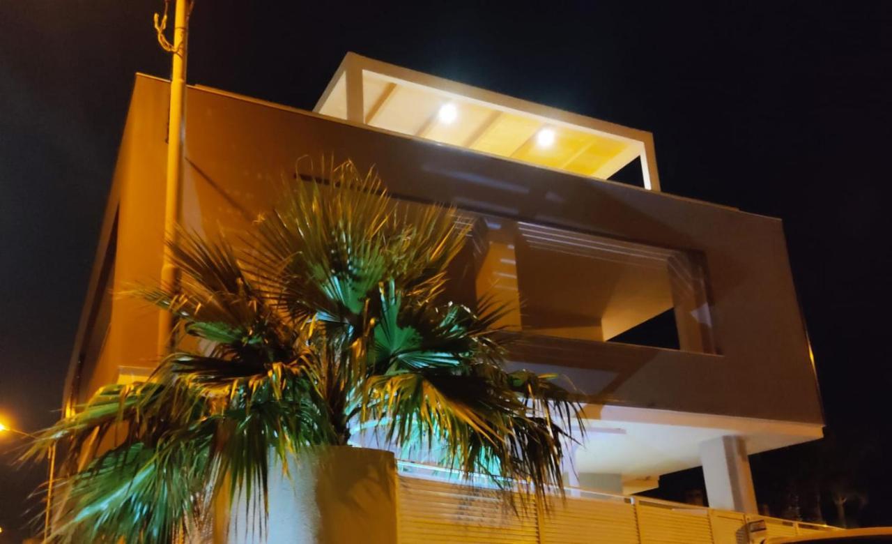 La Panoramica Apartment Scoglitti Luaran gambar